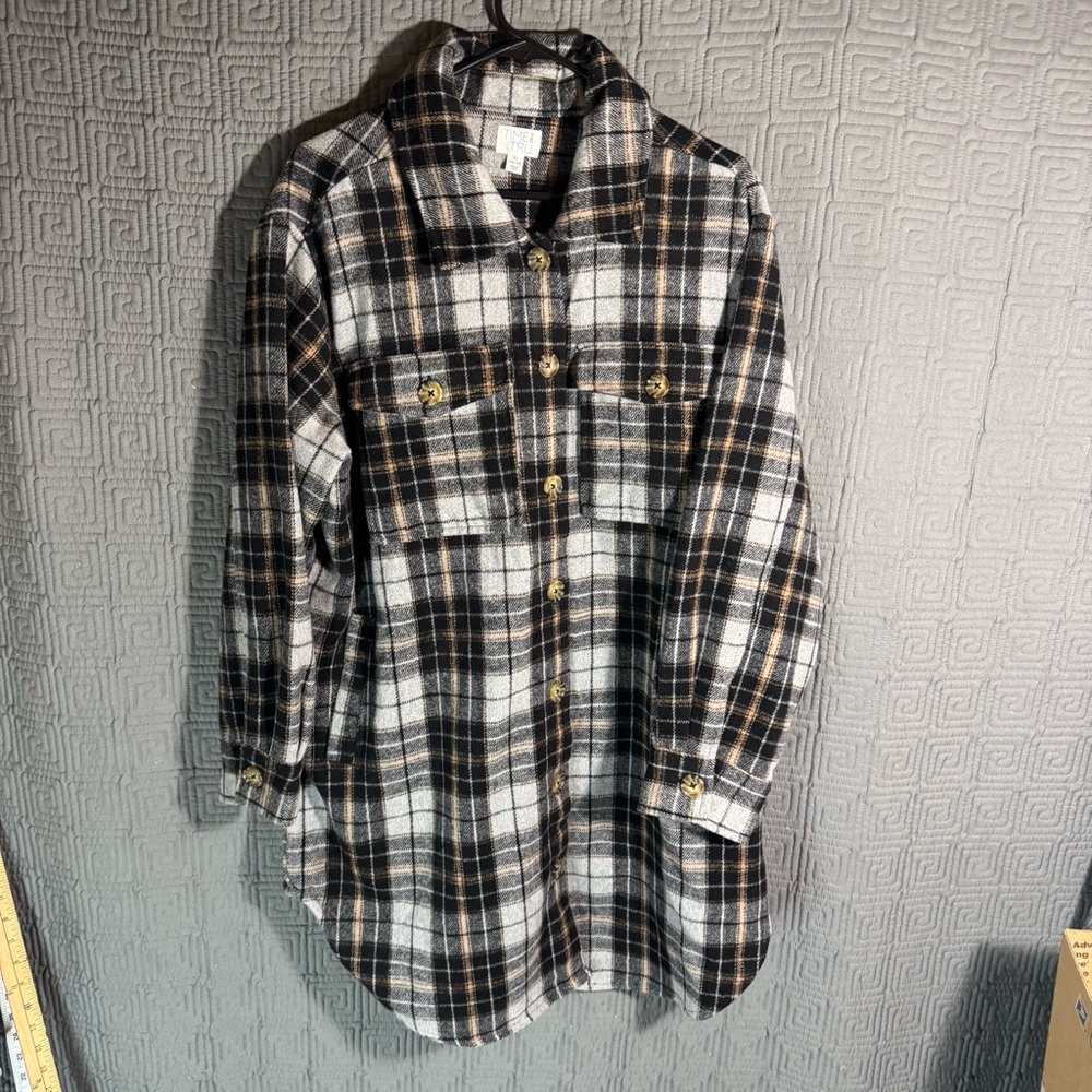 Time And Tru Jacket Women’s XL 14/18 Plaid Pockets Black Grey Gray